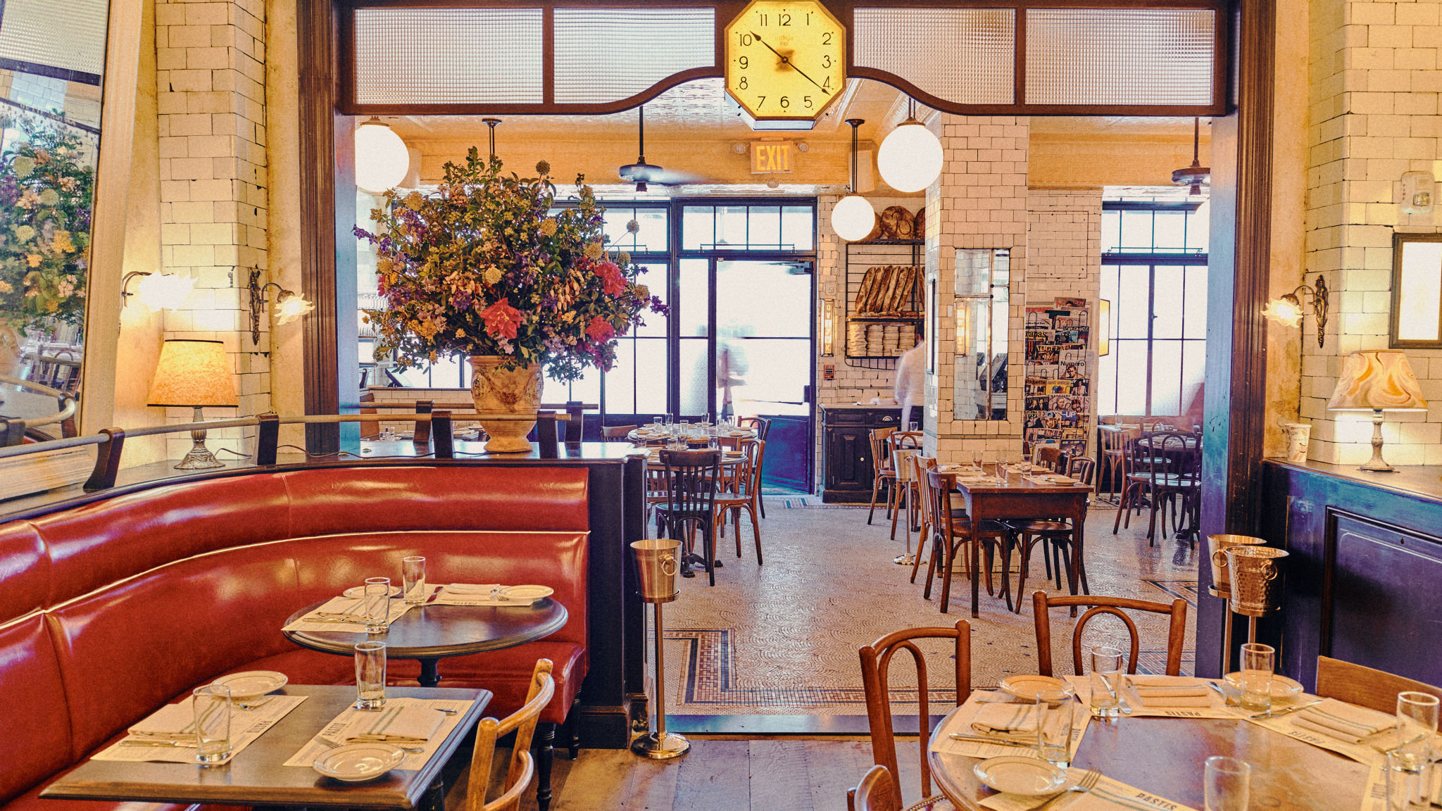 brooks brothers cafe 44th and madison