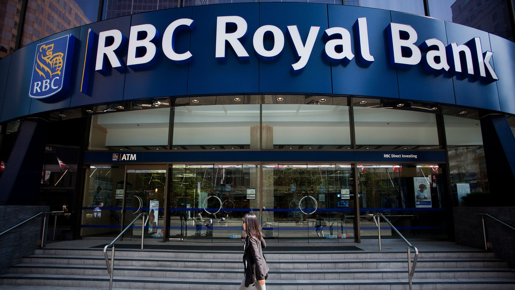 Royal Bank of Canada cuts return on equity target