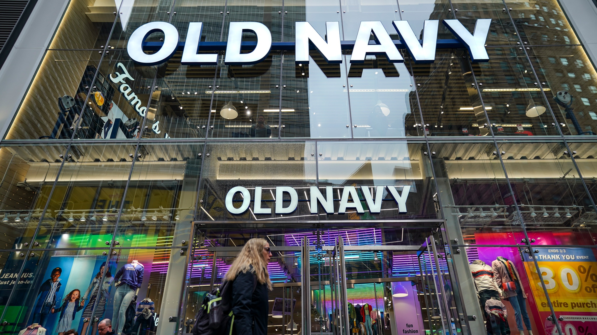 gap old navy spinoff