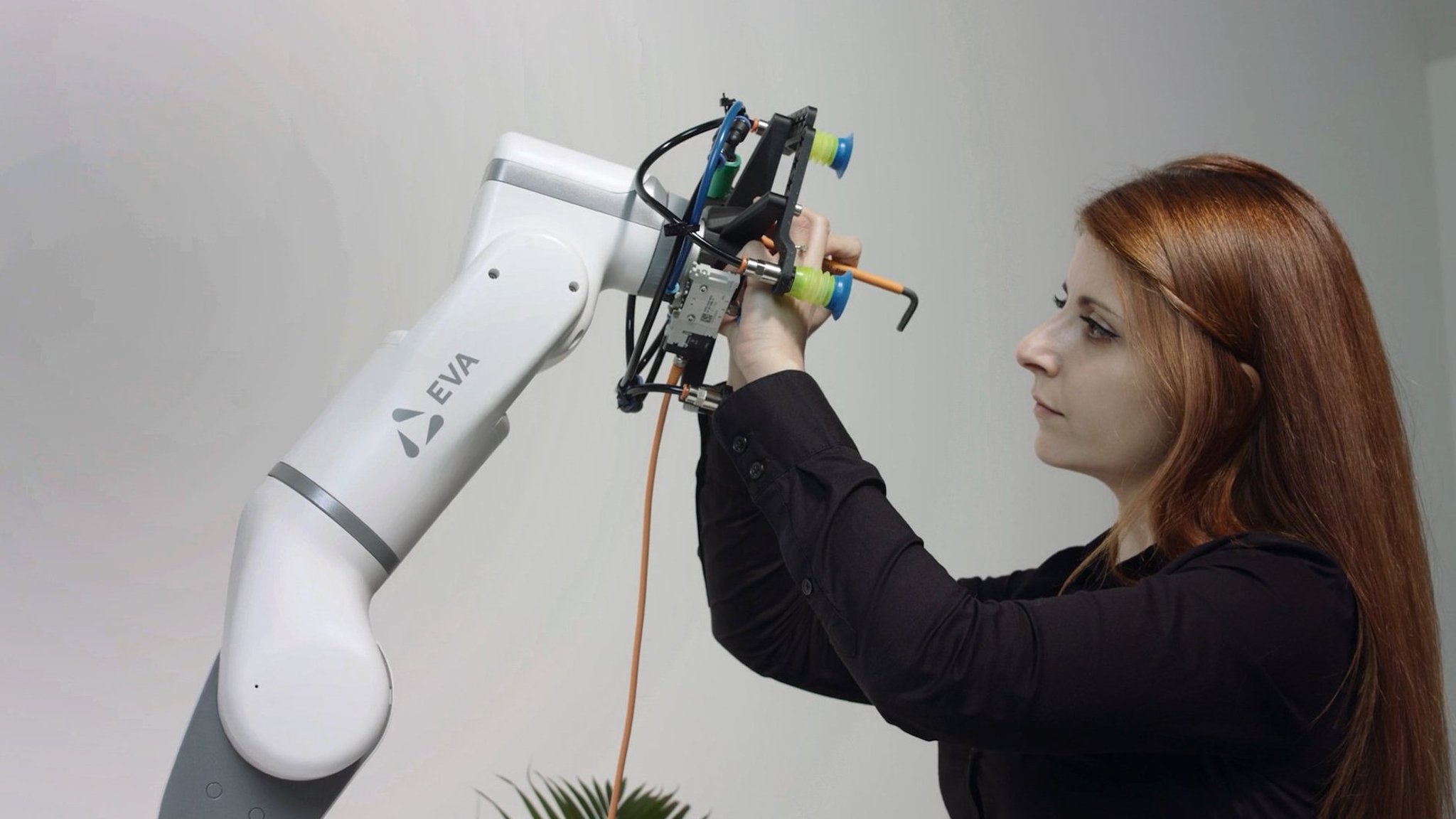 eva robot arm