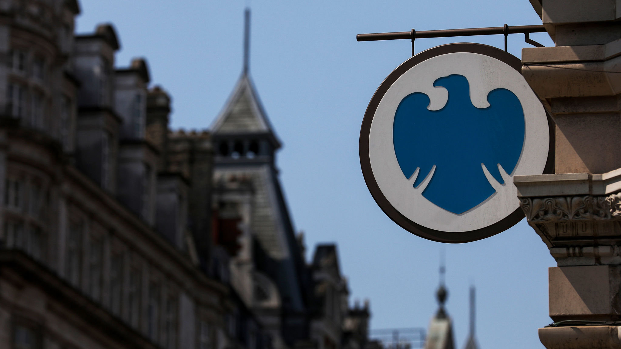 Barclays Free To Move 190bn Of Assets To Ireland Ahead Of Brexit