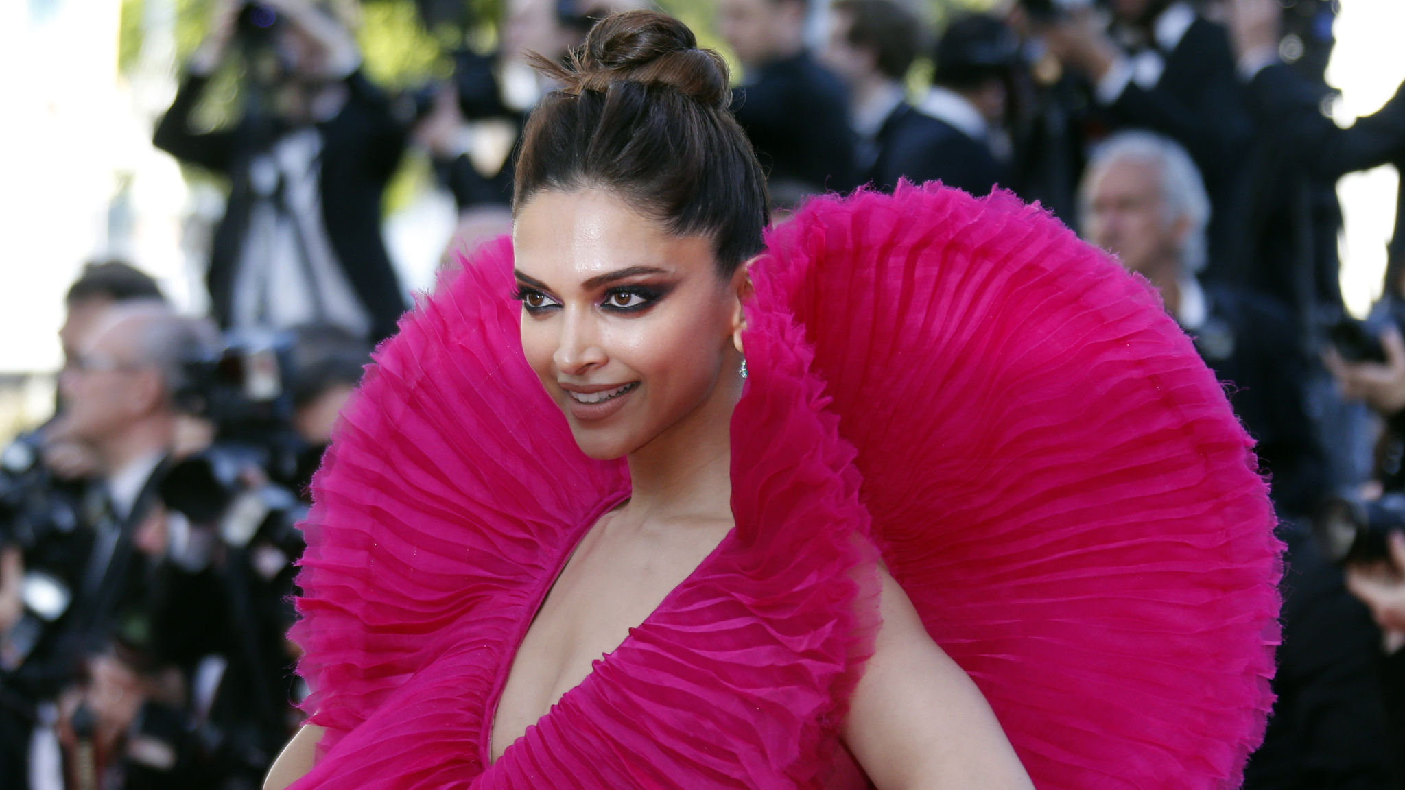 2048px x 1152px - Deepika Padukone â€” a star shines a light on dark truths | Financial Times