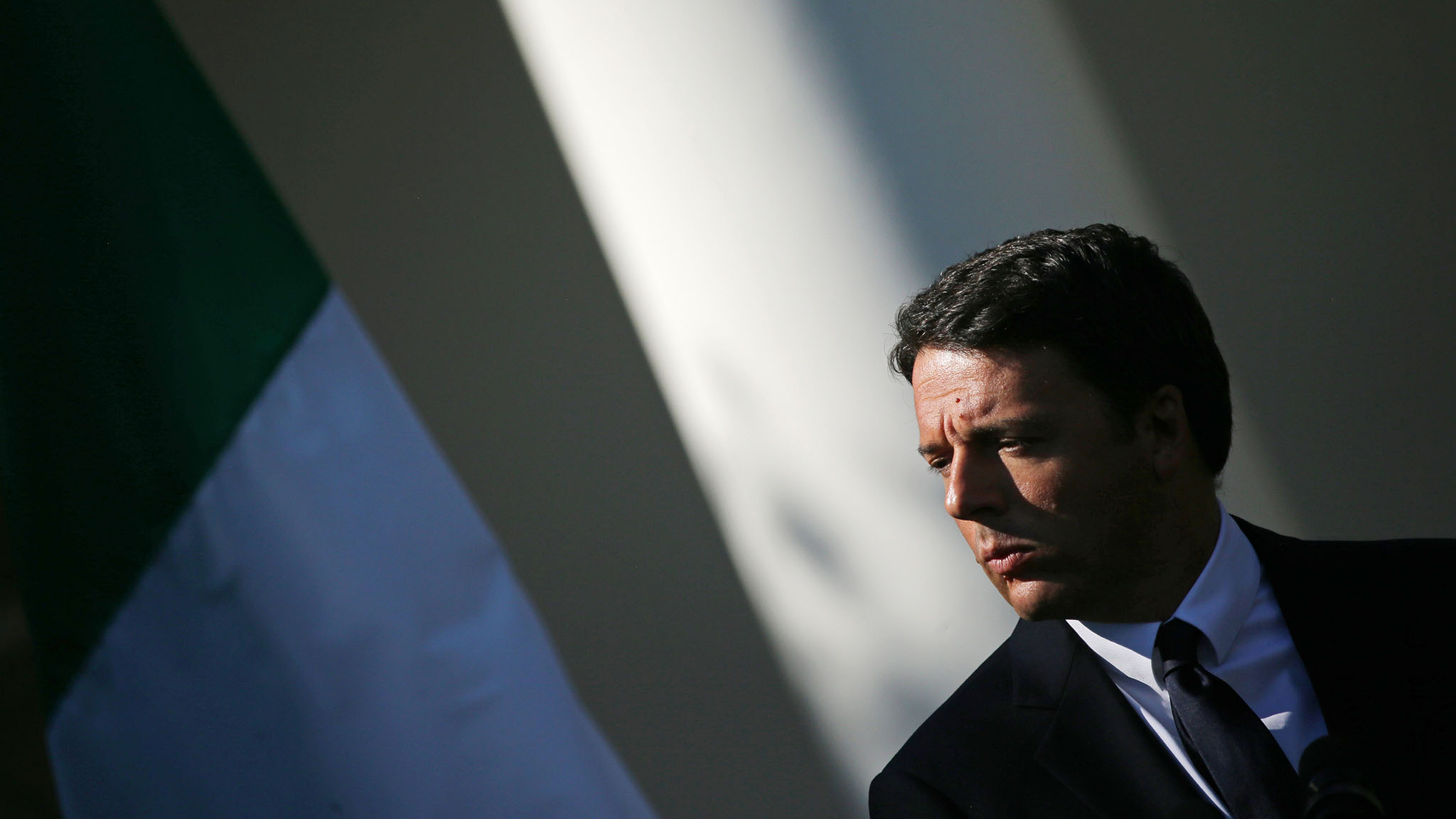 Fears Mount Of Multiple Bank Failures If Renzi Loses Referendum Financial Times