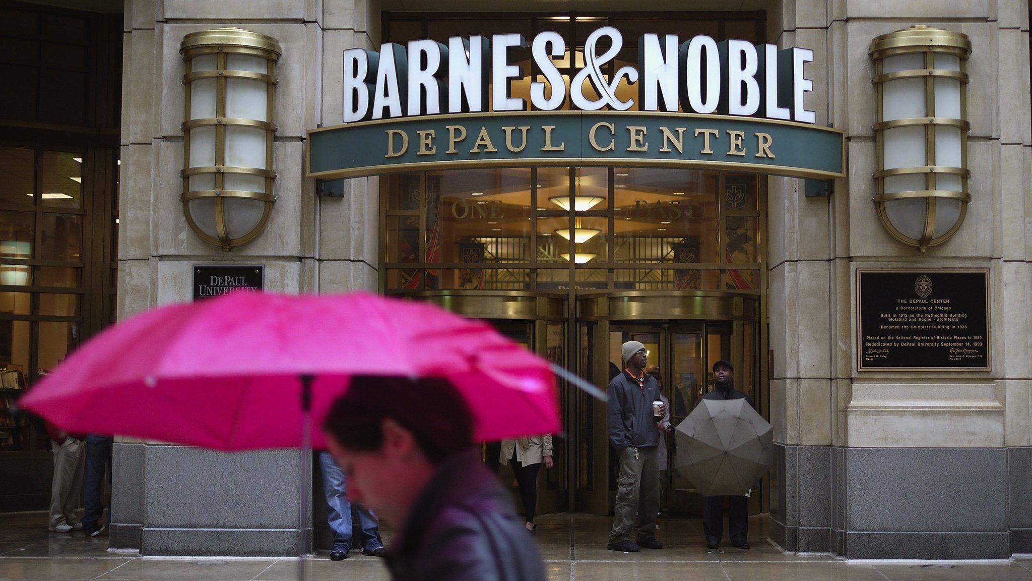 Barnes Noble Results Underscore Elliott S Turnround Challenge