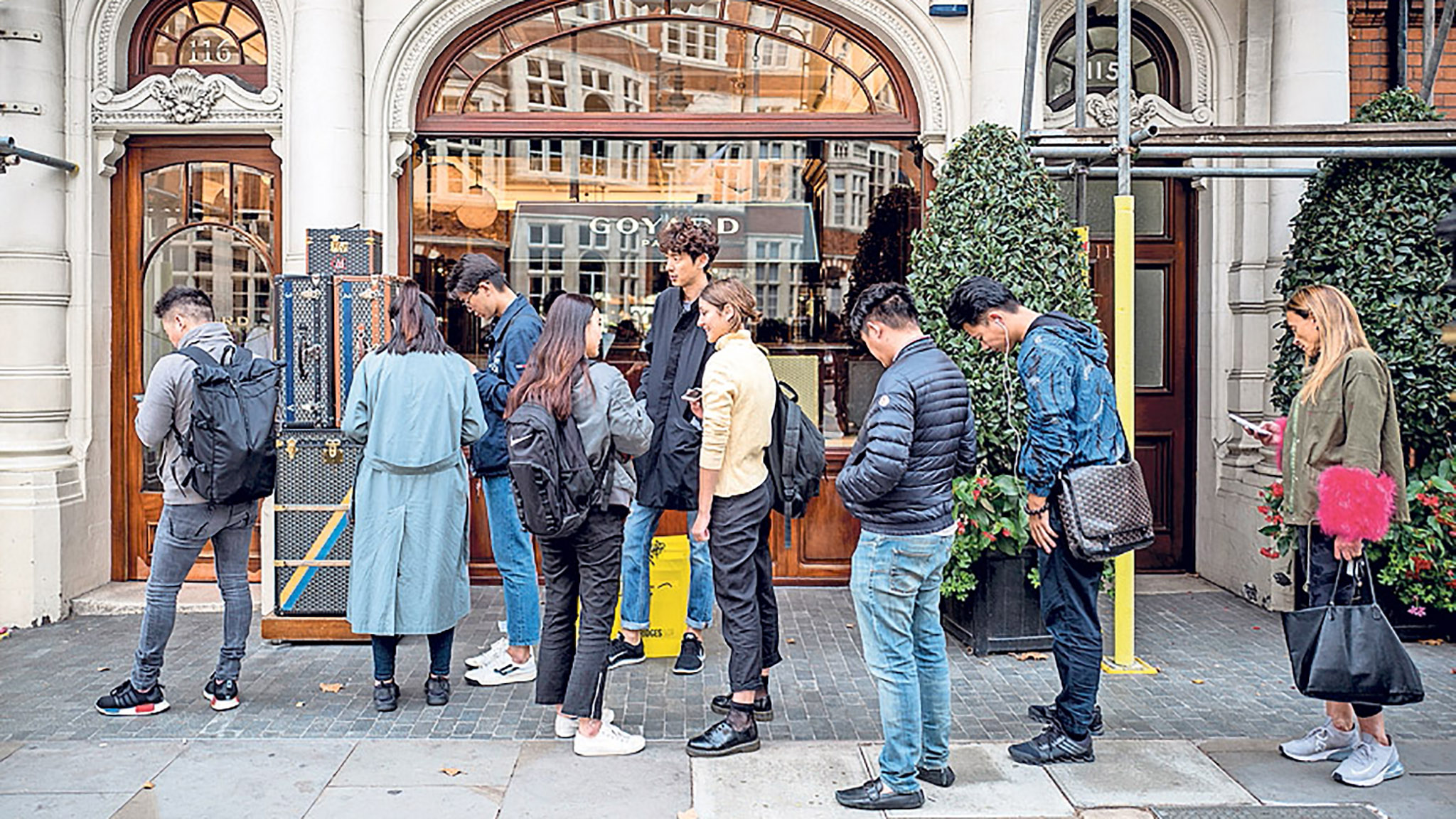 goyard paris hours