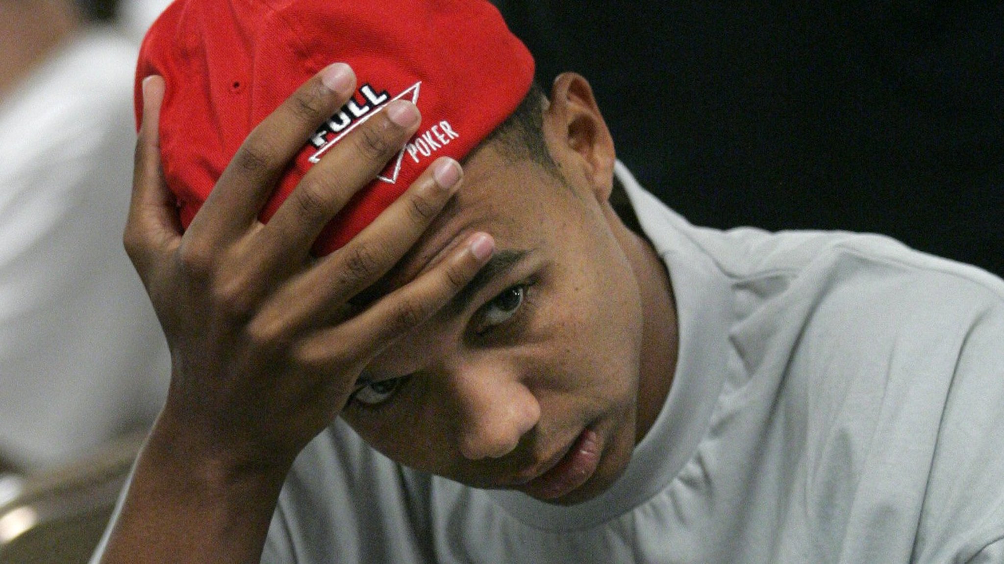 supreme poker hat