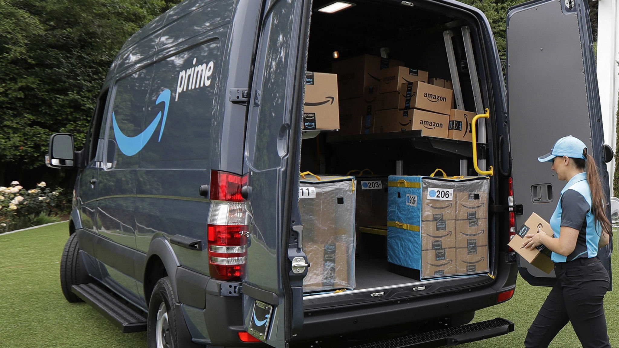 amazon mercedes sprinter vans