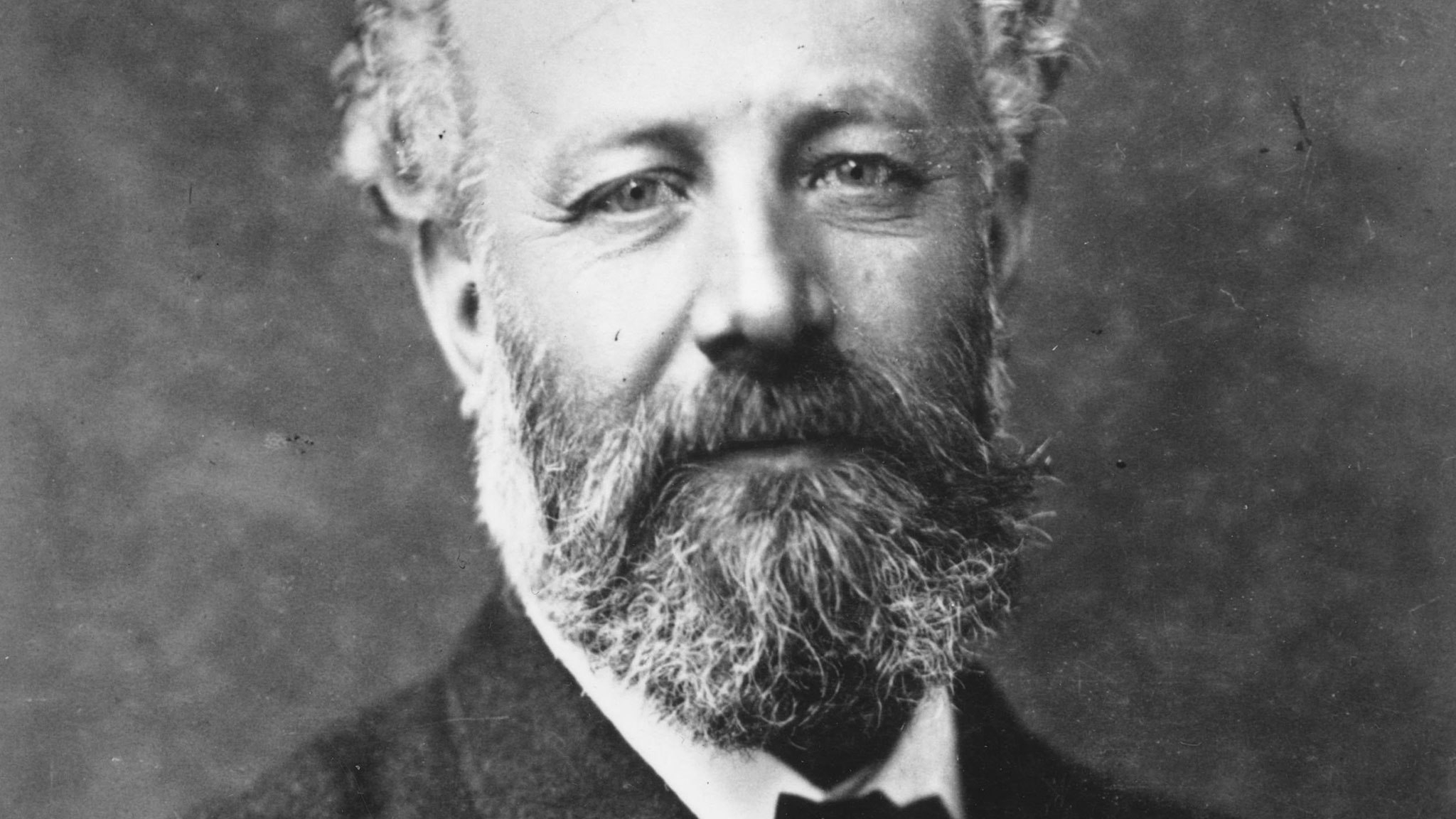 Undersea cables spread data round the globe