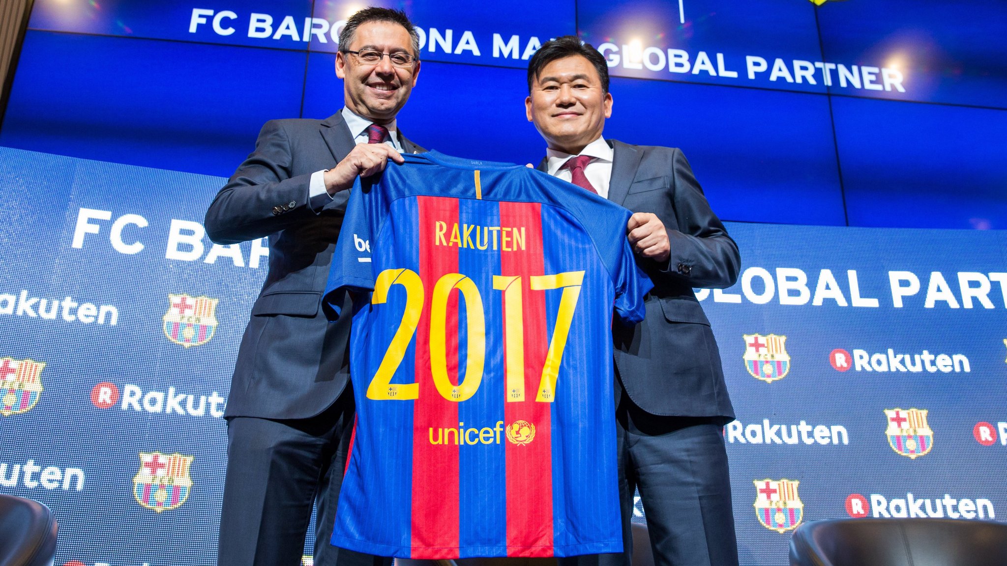 Rakuten Ups Its Brand Game With 2m Barcelona Sponsorship Financial Times