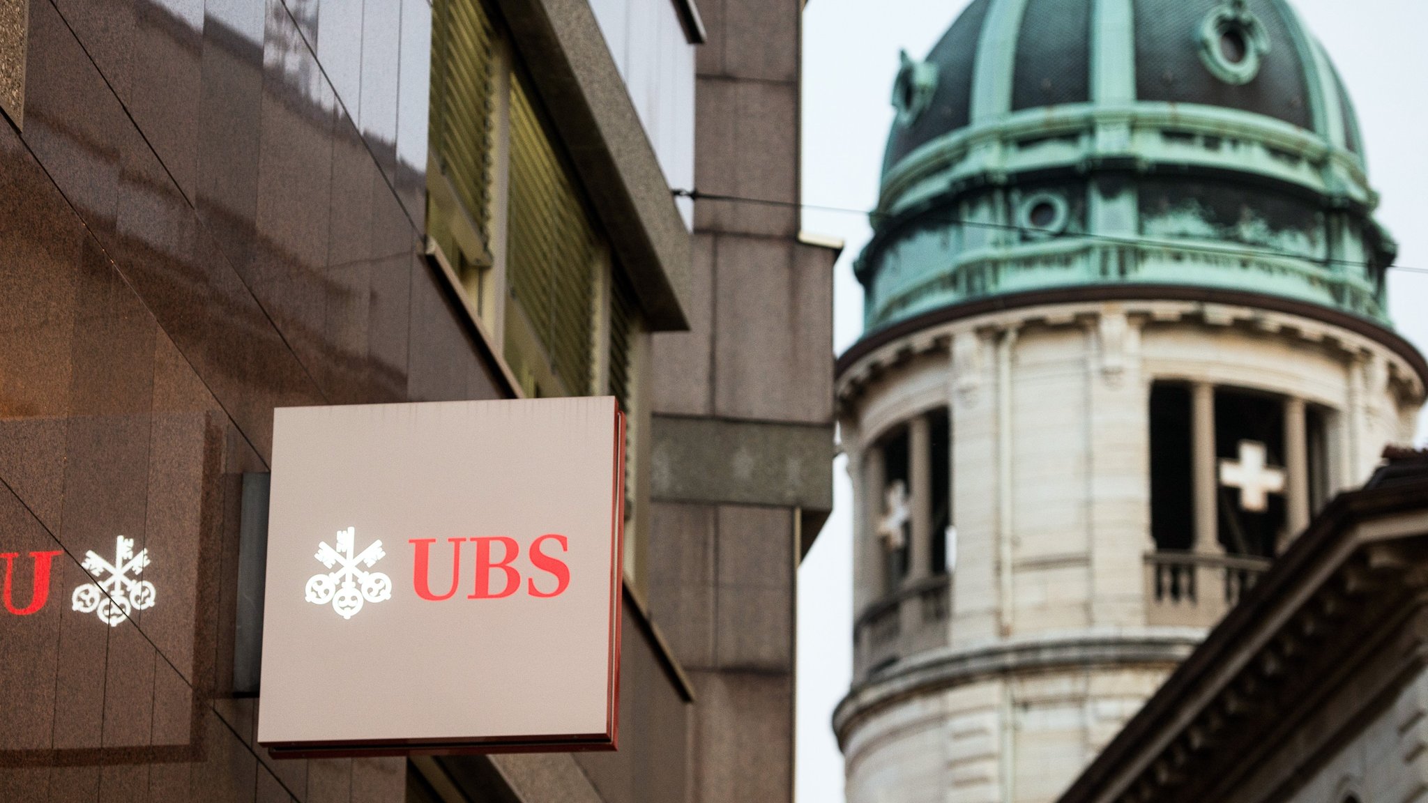 Ubs New Model Banking Financial Times