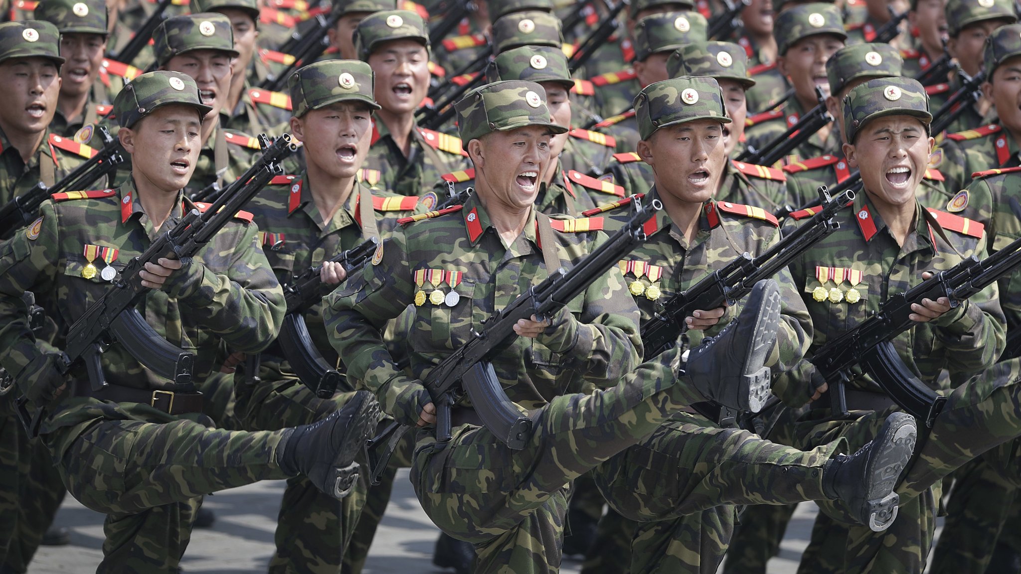 21+ North Korean Special Forces Pics