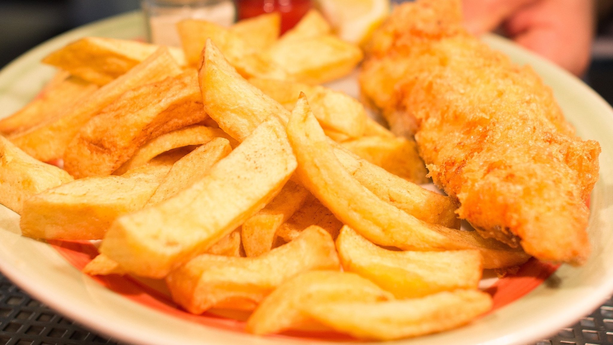 fish and chip fans rejoice as iceland fishing strike ends financial times