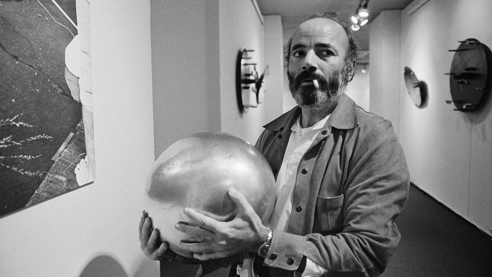 Greek sculptor Takis on his Tate Modern show at the age of 93 | Financial Times