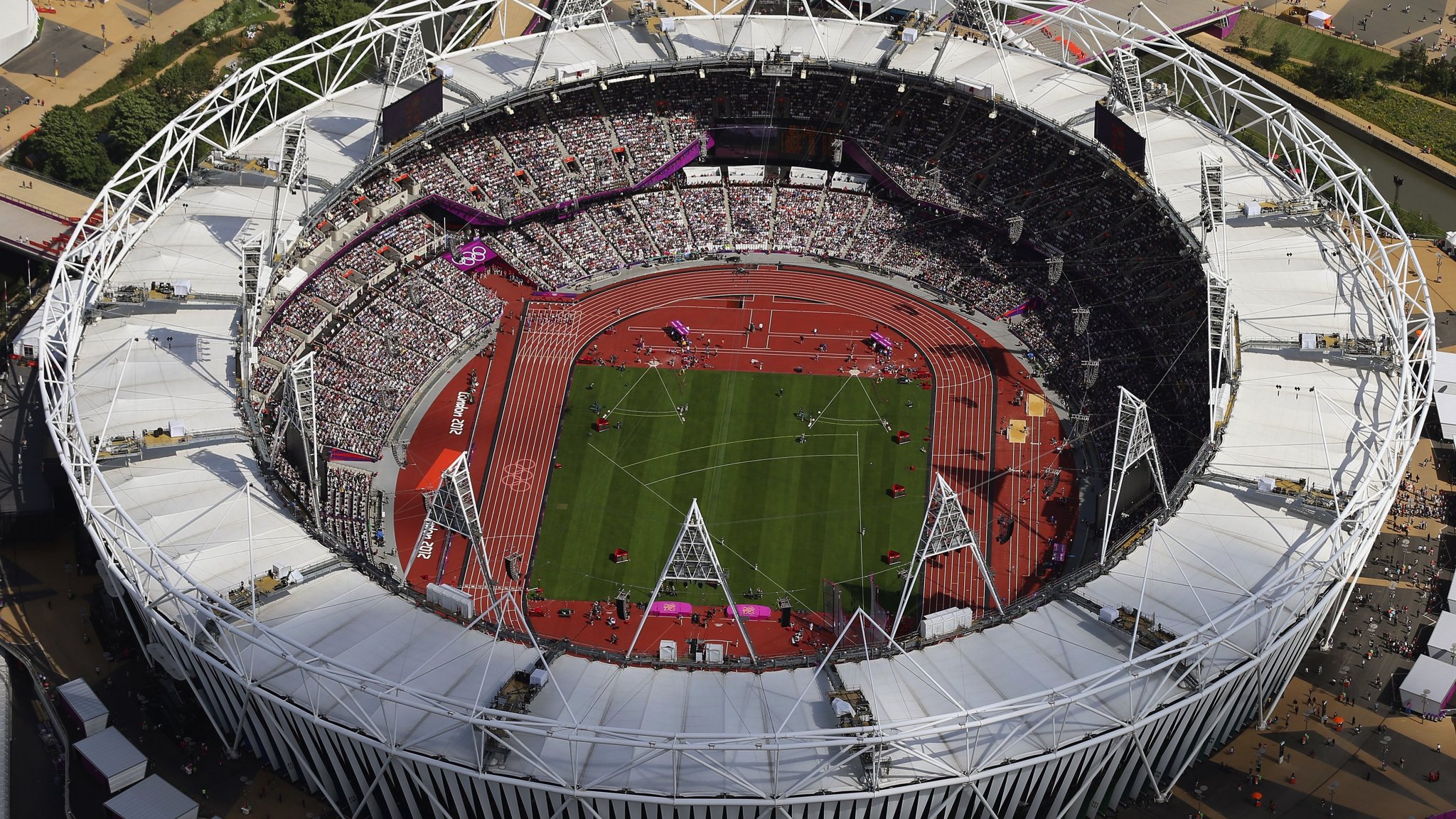 London Olympic stadium chairman quits in £50m costs row