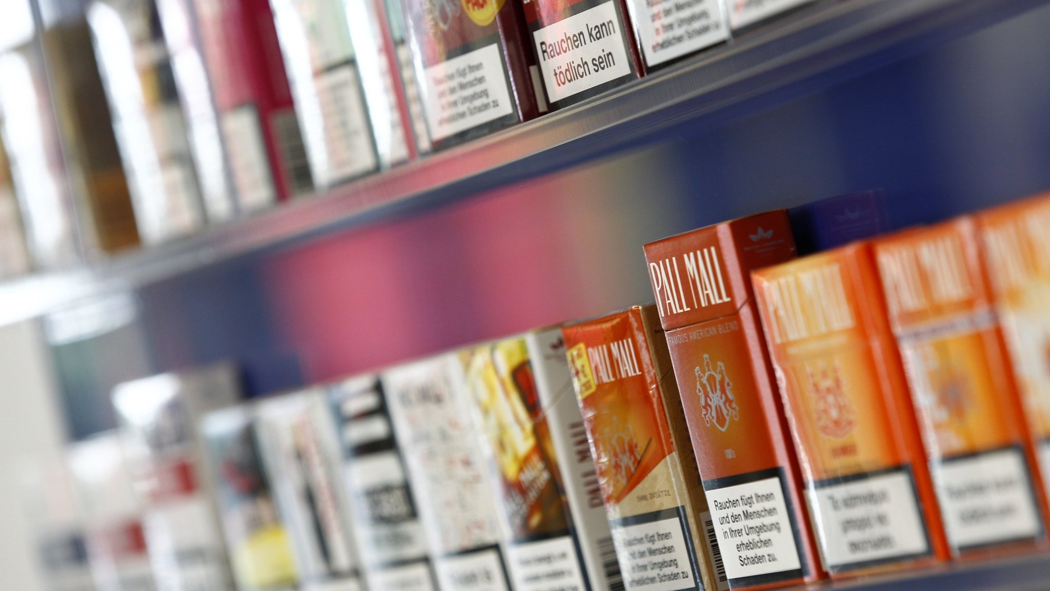 Big Tobacco lobby group quits smoking industry