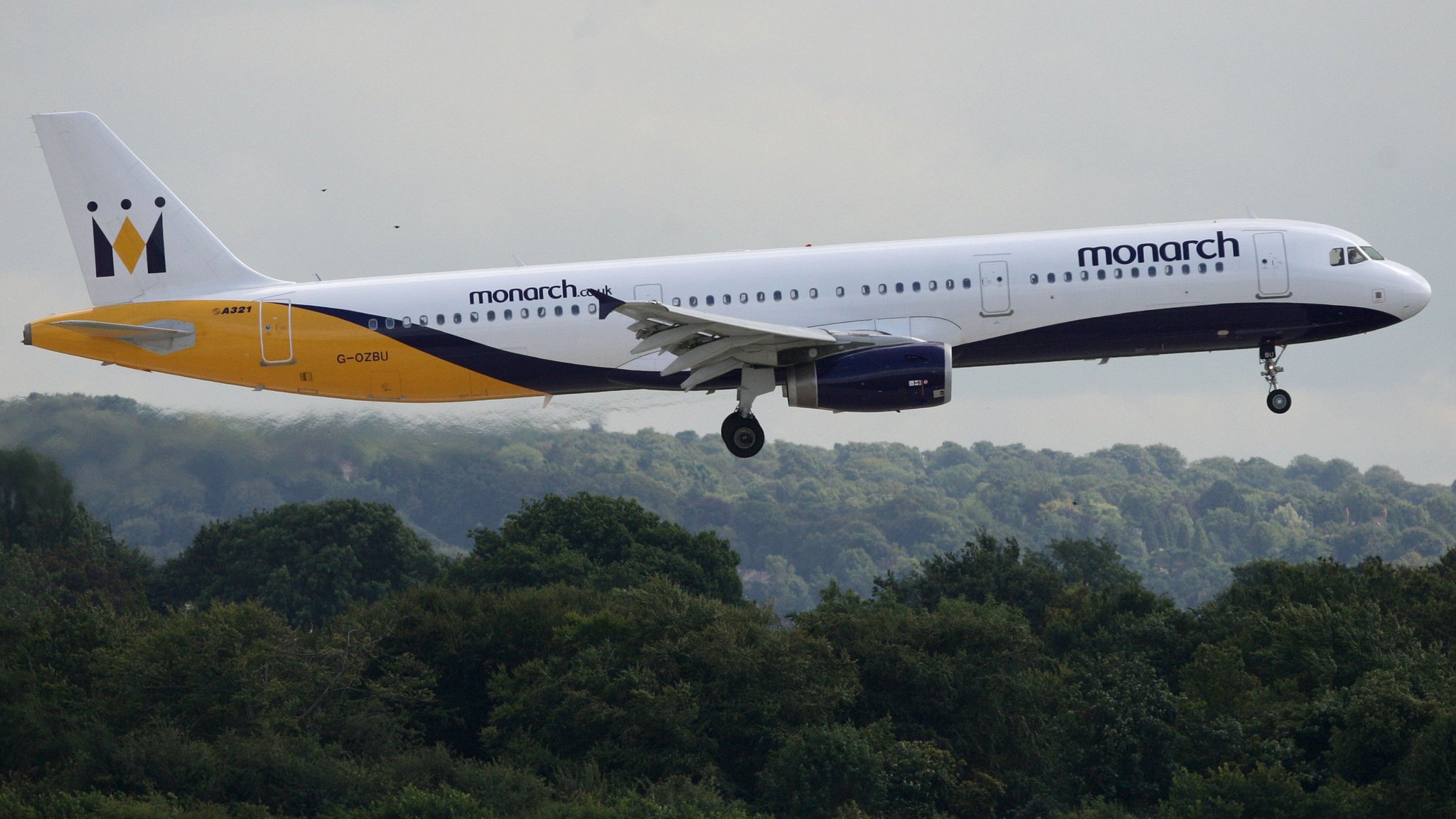 monarch airlines flights
