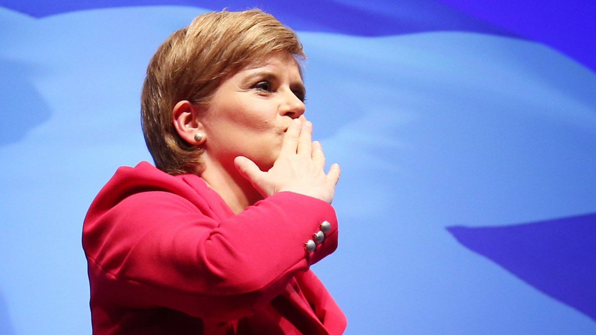 Scottish nationalists clam up on independence