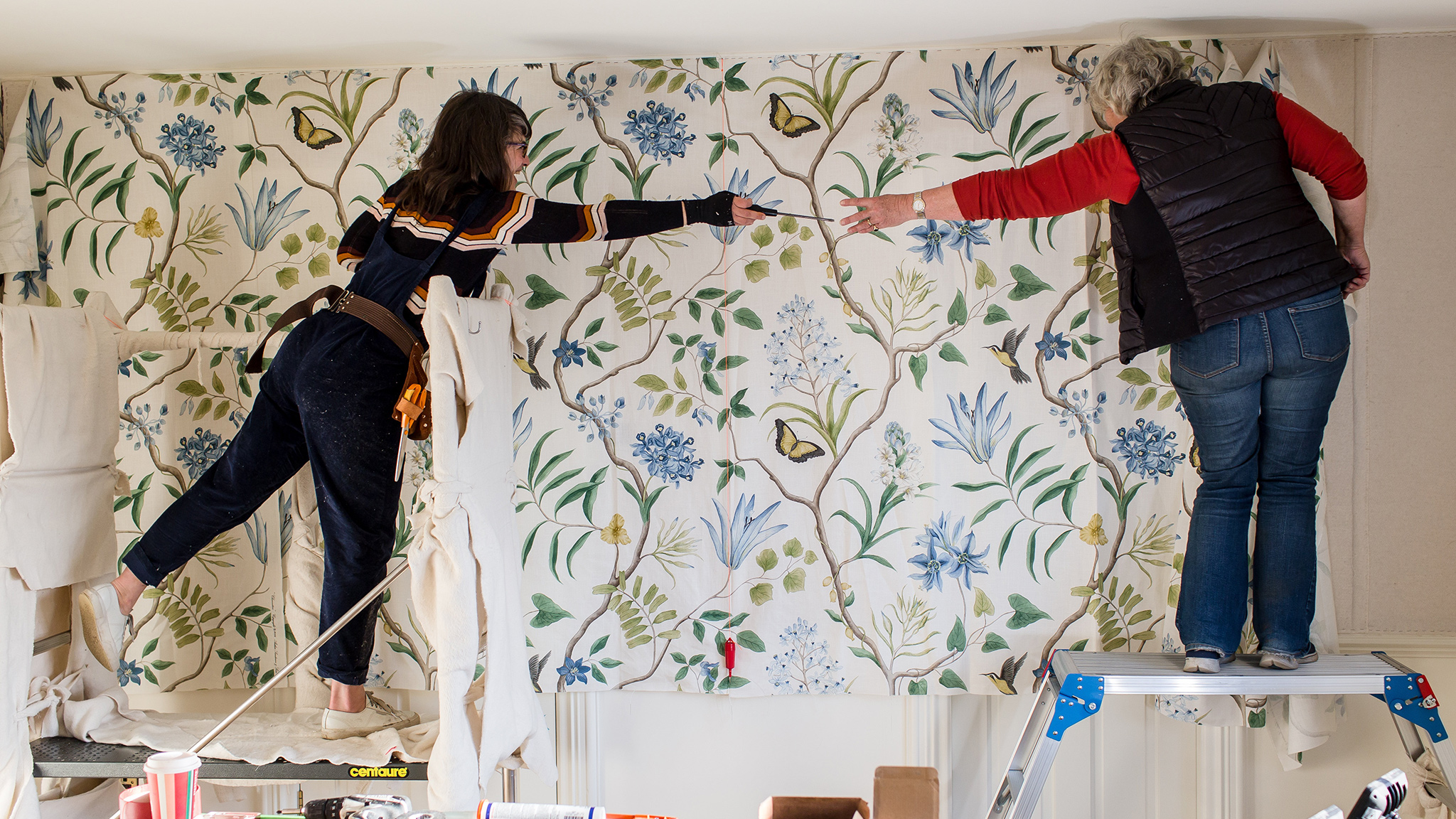 Fabric Wallcoverings Turn Rooms Into Cocoons Financial Times