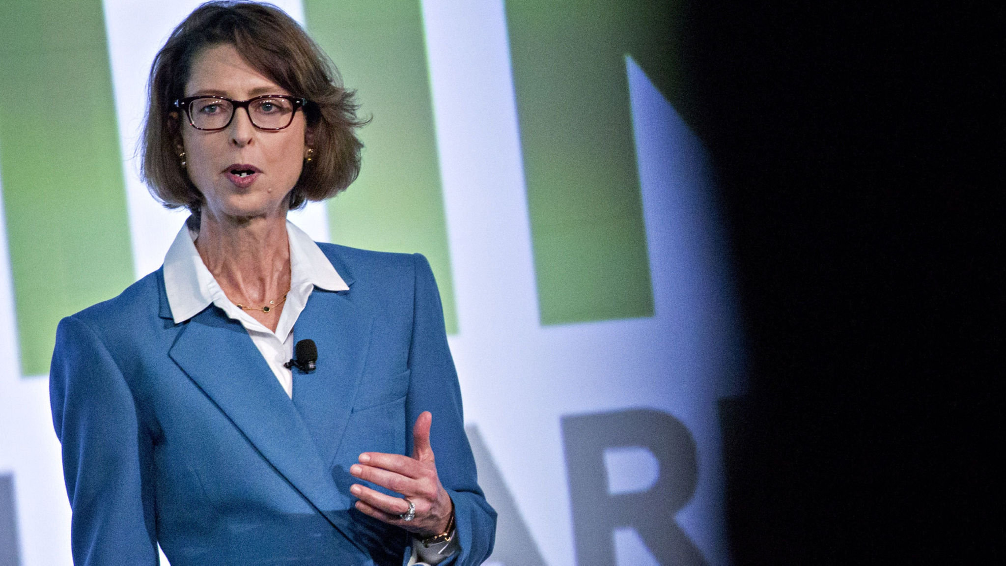 abigail johnson fidelity bitcoin