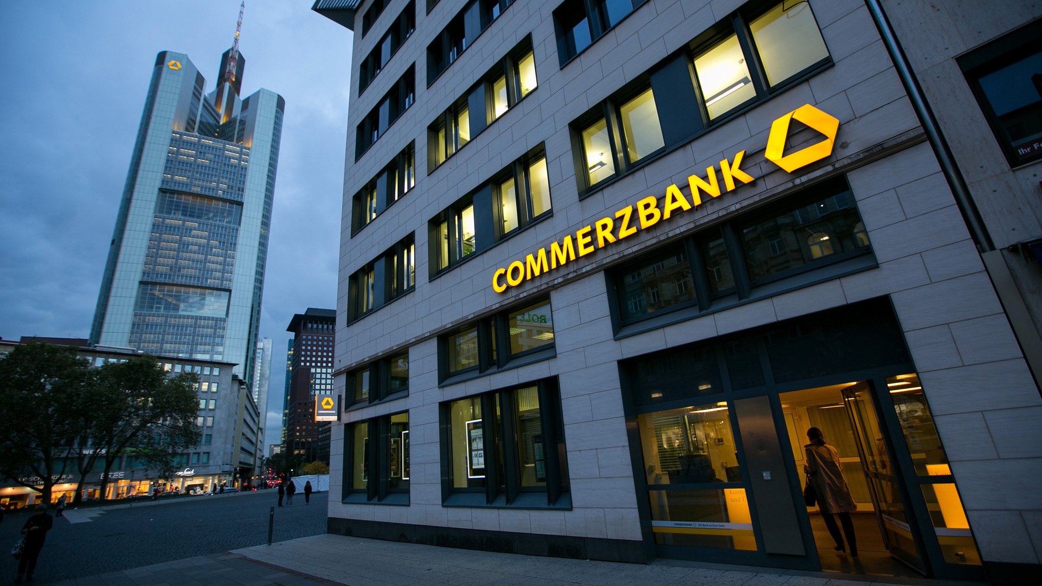 Commerzbank Hires Advisers As Takeover Interest Builds Financial Times